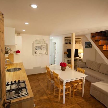 Barbarossa House With Parking Apartamento Cres Exterior foto